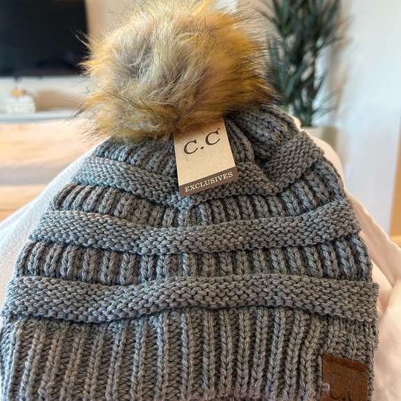 C.C Accessories - C.C  Gray Knit Hat with Tan Faux Fur Pom